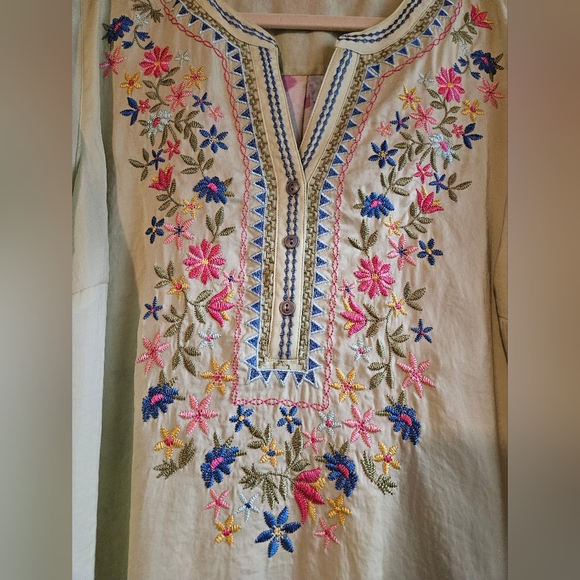 John Mark Boho Green Floral Embroidered Tunic Blouse - Size XL - Picture 3 of 9